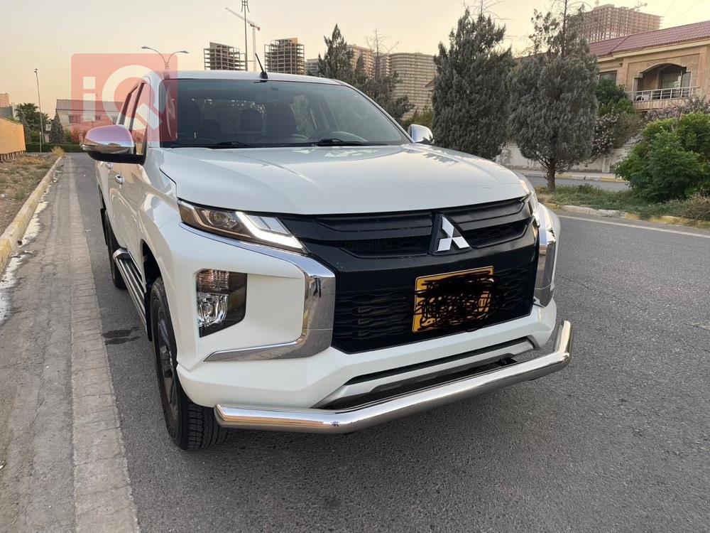 ميتسوبيشي L200